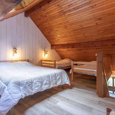 T2 Renove Avec Terrasse, Parking Prive, Local Velos A - Fr-1-401-290